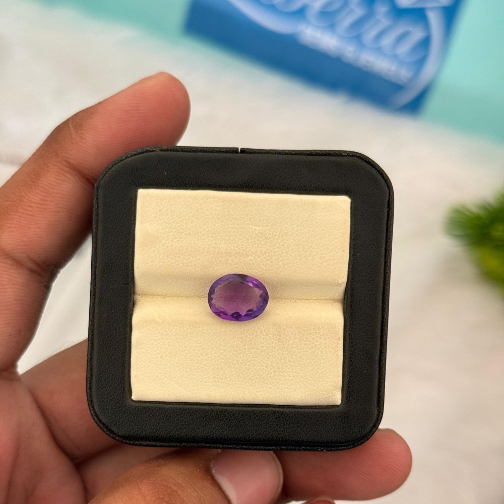 Buy 3.30 Carat / Ratti – Natural Amethyst Online – Luverra Gems