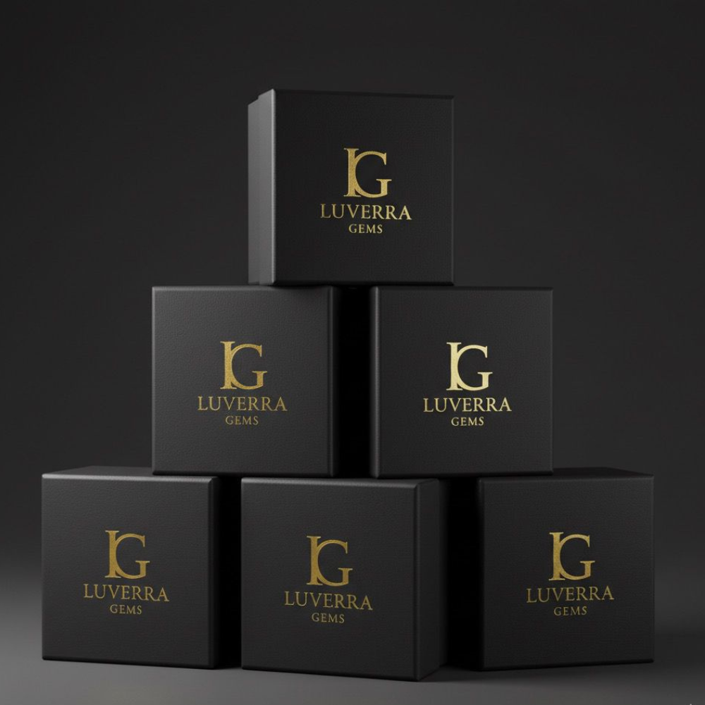 4.725 Carat - Natural Blue Sapphire - Image 3