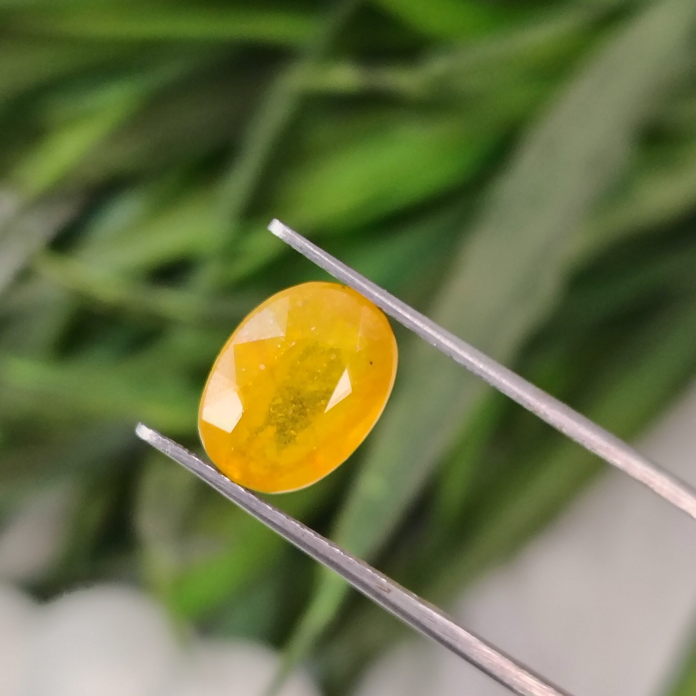 5.450 Carat – Natural Yellow Sapphire (Pukhraj)