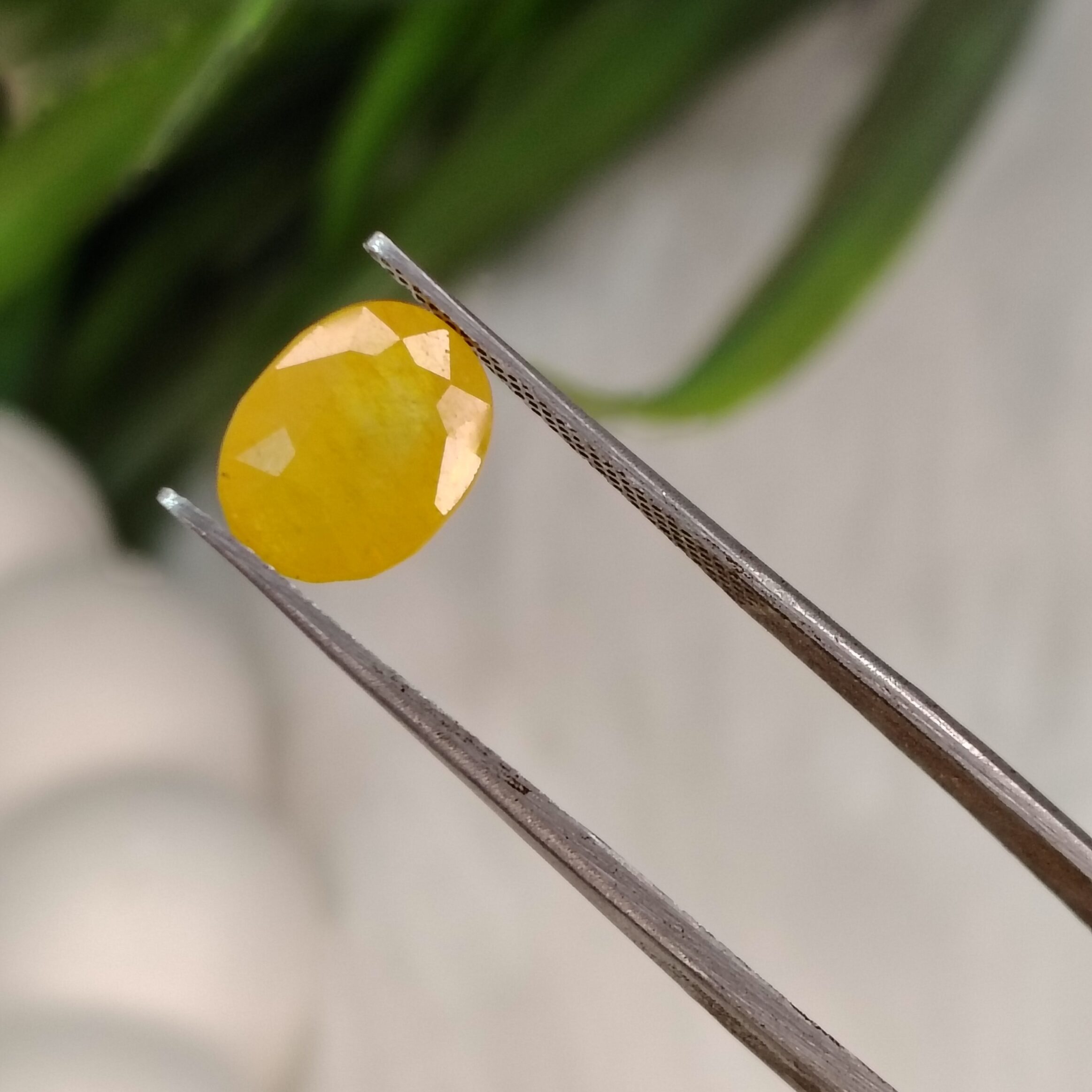 4.350 Carat – Natural Yellow Sapphire