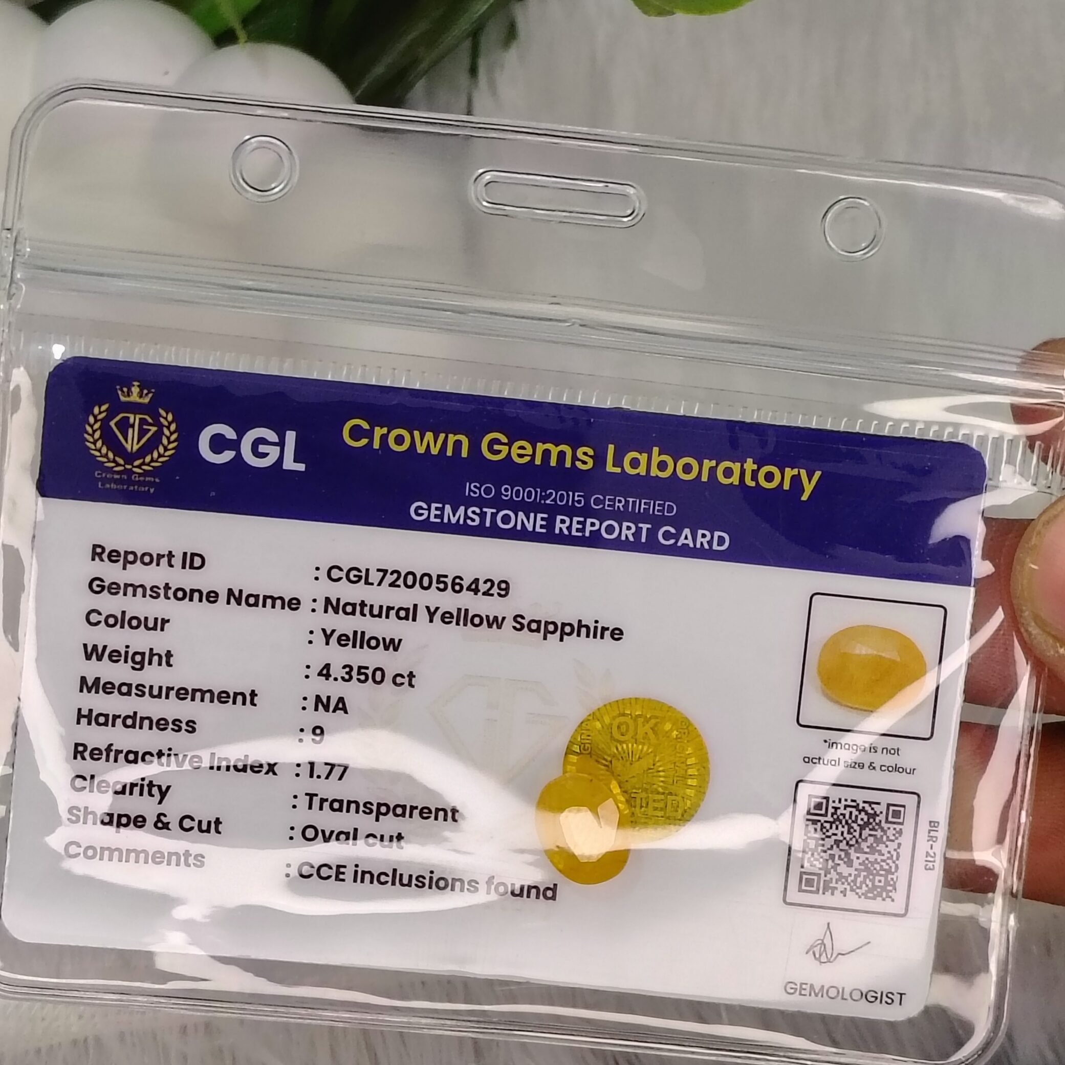 4.350 Carat – Natural Yellow Sapphire - Image 2