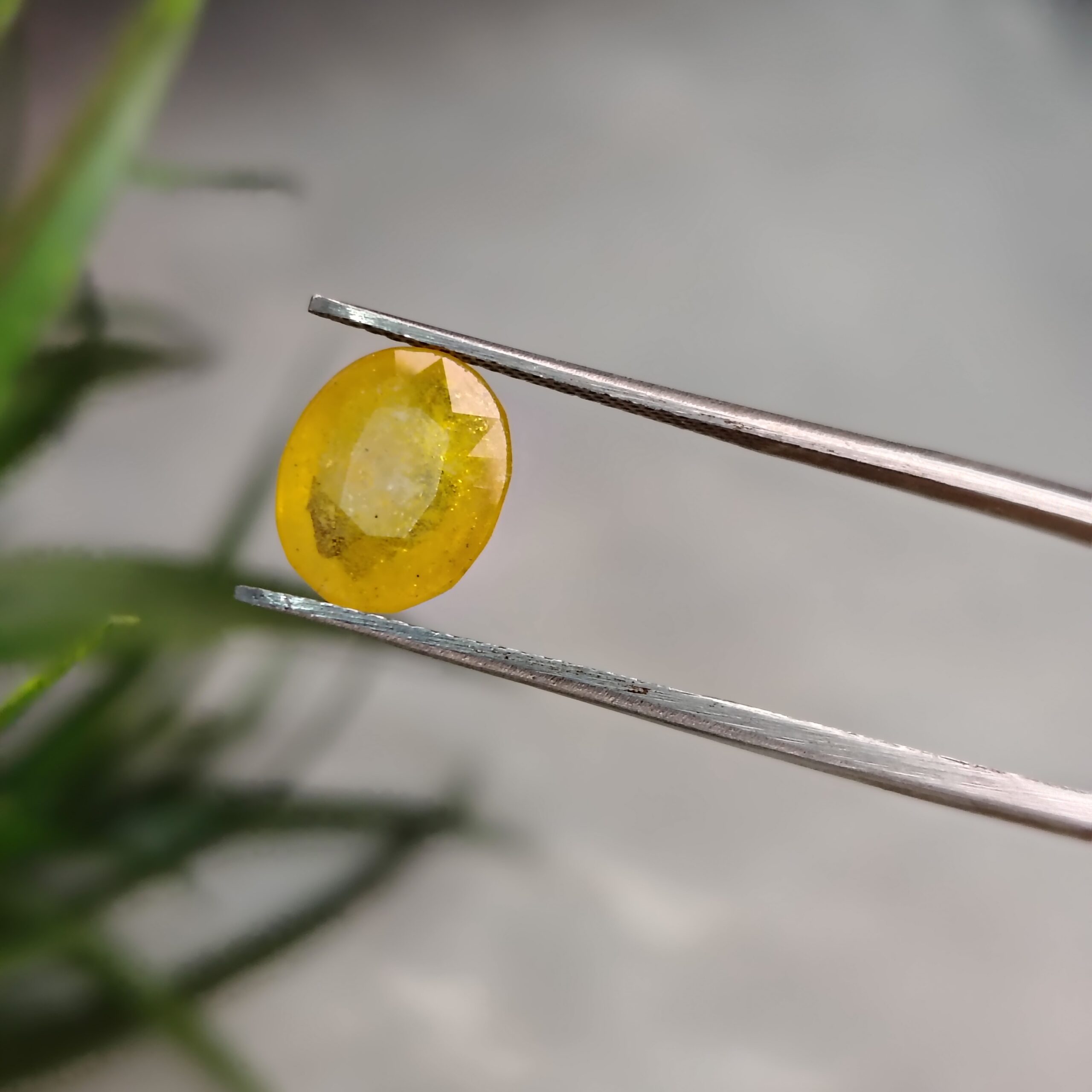 3.850 Carats Natural Yellow Sapphire (Pukhraj)
