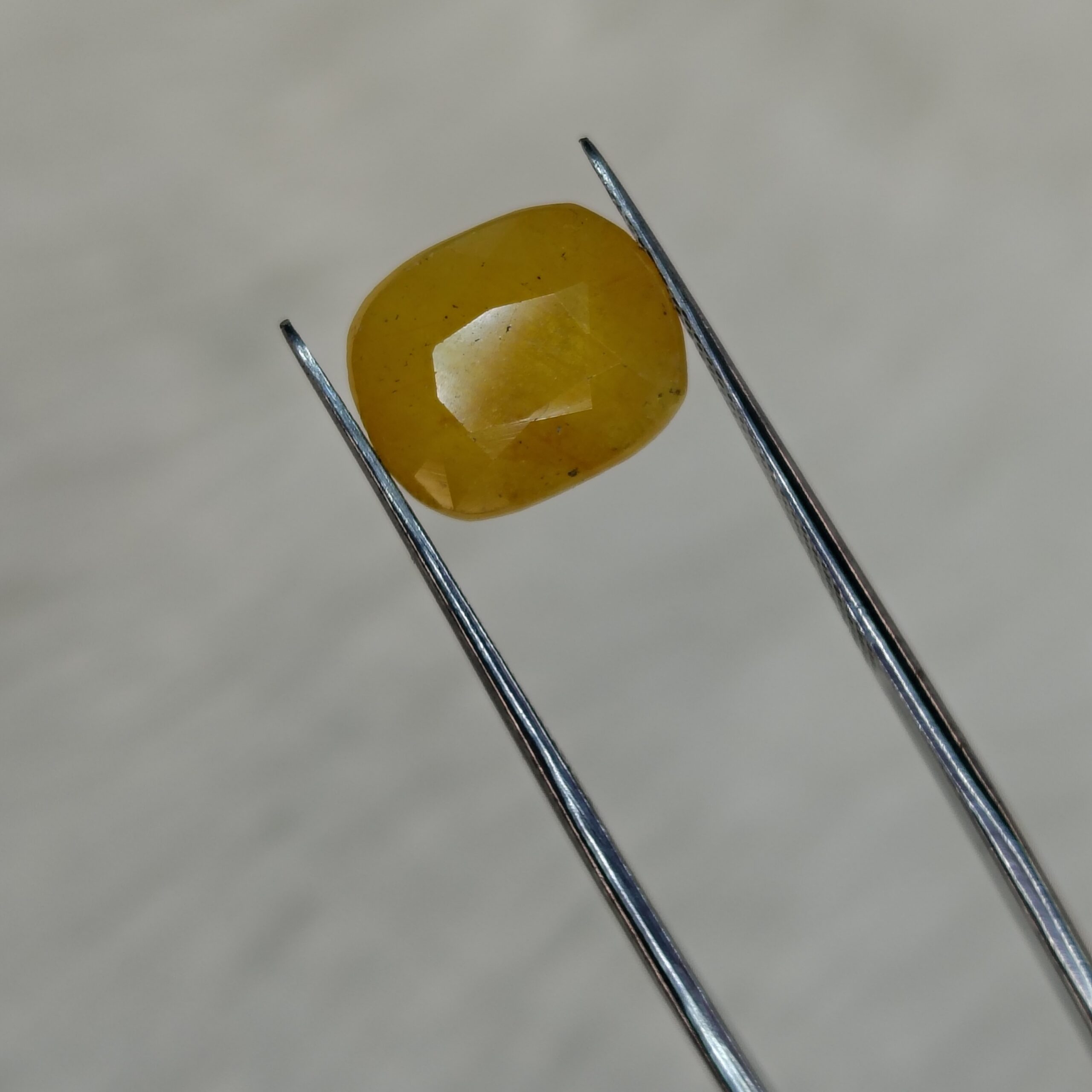 8.40 Carat Natural Yellow Sapphire