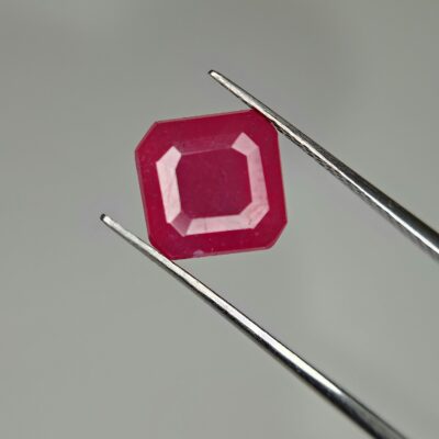 3.95 Carat Original Natural Ruby (Manik)