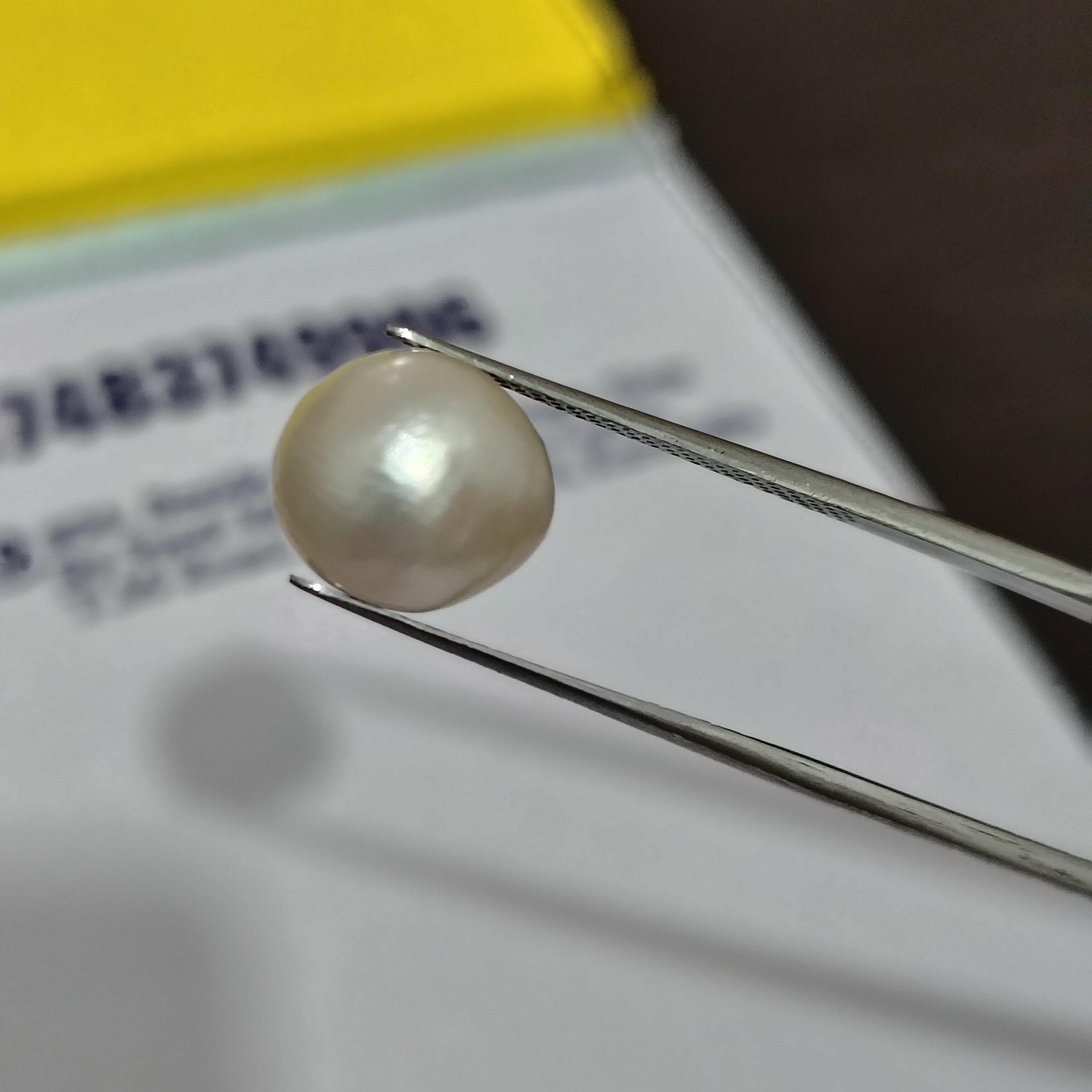 6 Carat Natural Moti (Pearl)