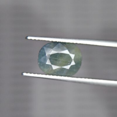 Blue Sapphire 15.850 carat African origin